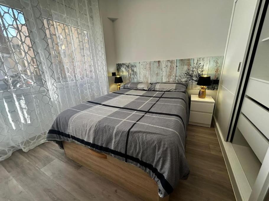 Apartamento Amueblado En El Centro De マドリード エクステリア 写真