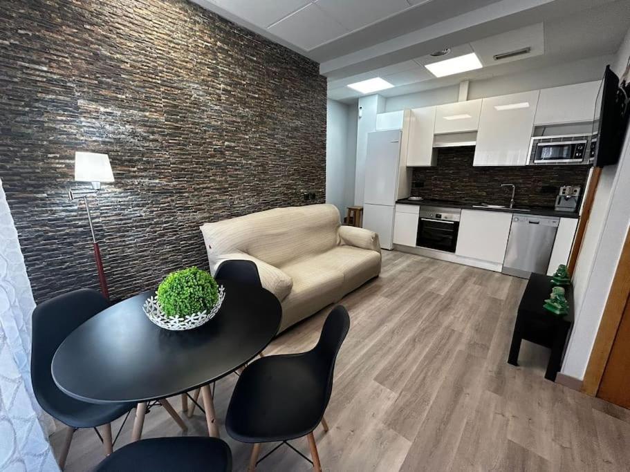 Apartamento Amueblado En El Centro De マドリード エクステリア 写真