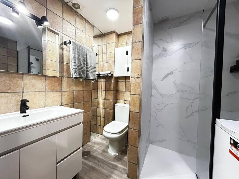Apartamento Amueblado En El Centro De マドリード エクステリア 写真